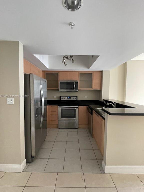 140 S Dixie Hwy 433, Hollywood, Florida 33020, 1 Bedroom Bedrooms, ,1 BathroomBathrooms,Residentiallease,For Rent,140 S Dixie Hwy 433,A11539981