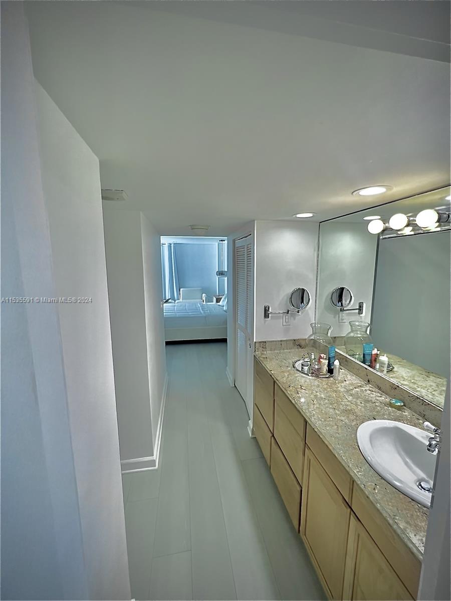 20100 W Country Club Dr PH 07, Aventura, Florida 33180, 2 Bedrooms Bedrooms, ,2 BathroomsBathrooms,Residential,For Sale,20100 W Country Club Dr PH 07,A11535591
