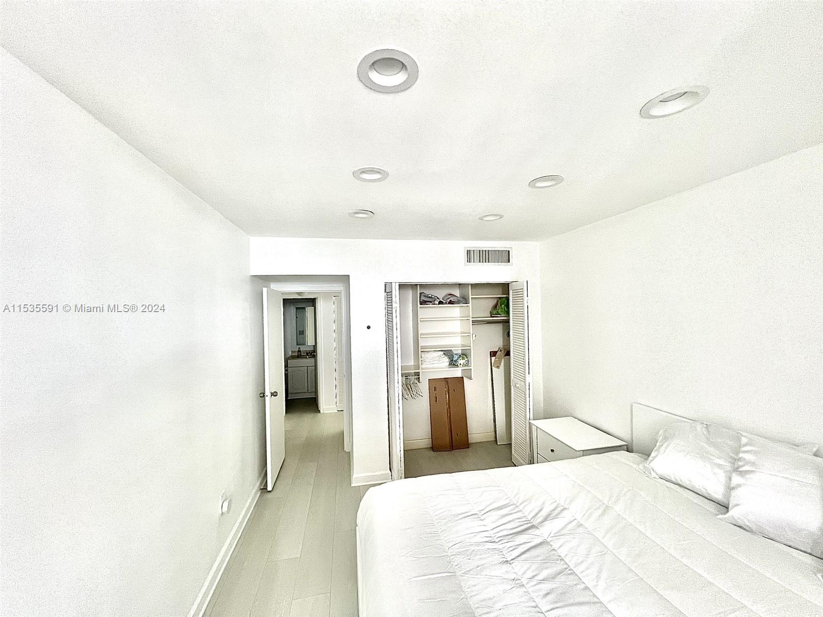 20100 W Country Club Dr PH 07, Aventura, Florida 33180, 2 Bedrooms Bedrooms, ,2 BathroomsBathrooms,Residential,For Sale,20100 W Country Club Dr PH 07,A11535591