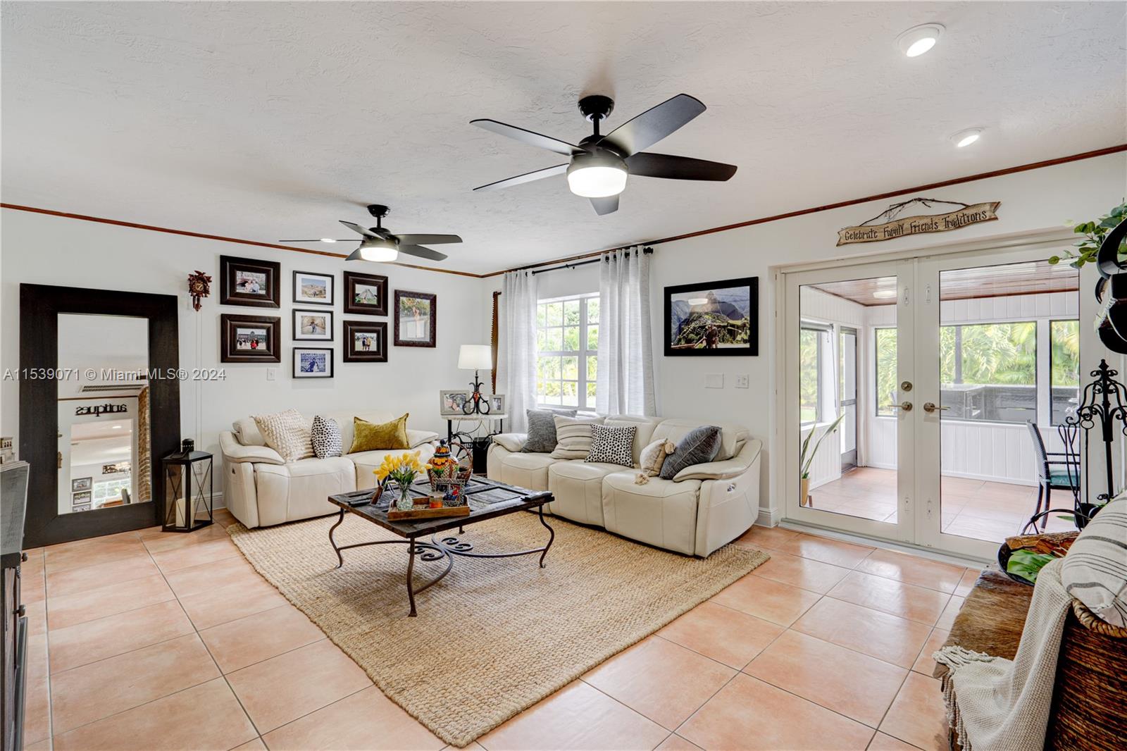 15381 SW 258th St, Homestead, Florida 33032, 3 Bedrooms Bedrooms, ,2 BathroomsBathrooms,Residential,For Sale,15381 SW 258th St,A11539071