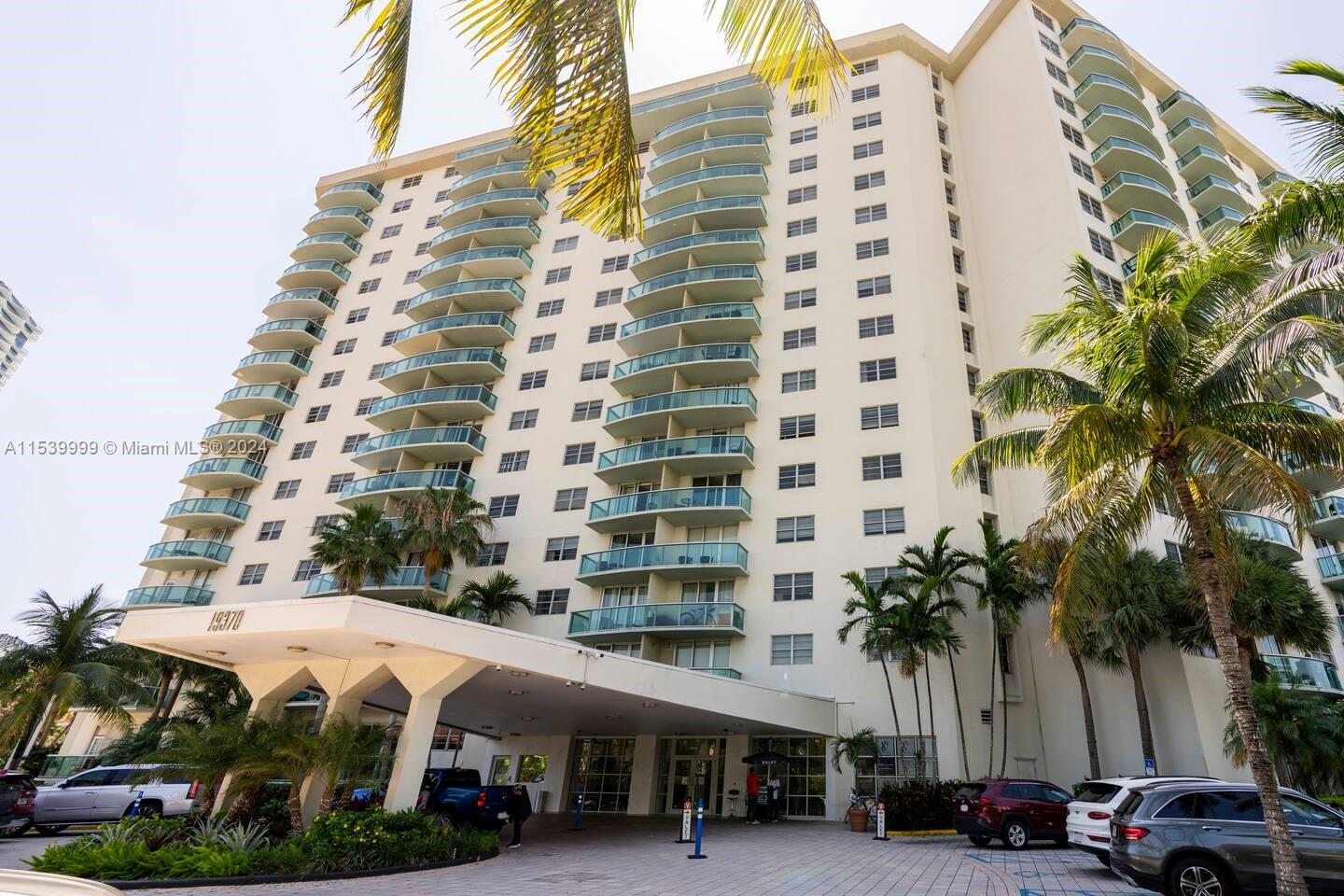 19370 Collins Ave, Sunny Isles Beach, FL, 33160 United States, 4 Bedrooms Bedrooms, ,2 BathroomsBathrooms,Residential,For Sale,Collins Ave,A11539999