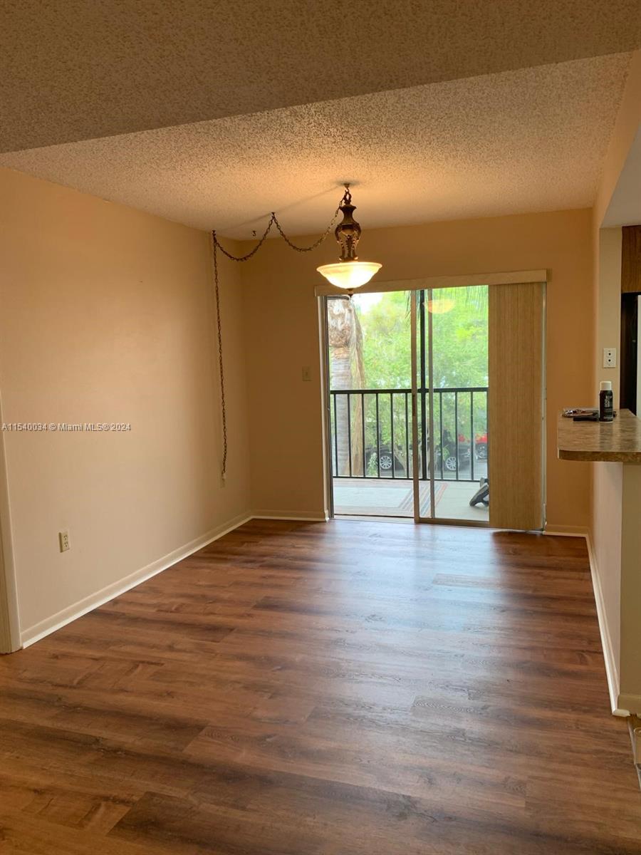 1130 N Lake Parker Avenue E-231, Unincorporated Dade County, Florida 33805, 1 Bedroom Bedrooms, ,1 BathroomBathrooms,Residentiallease,For Rent,1130 N Lake Parker Avenue E-231,A11540034