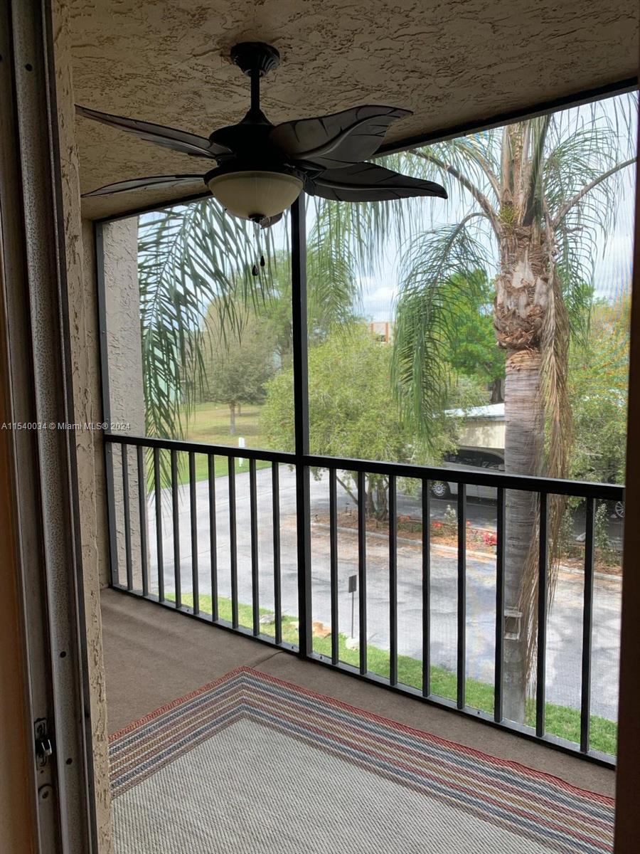 1130 N Lake Parker Avenue E-231, Unincorporated Dade County, Florida 33805, 1 Bedroom Bedrooms, ,1 BathroomBathrooms,Residentiallease,For Rent,1130 N Lake Parker Avenue E-231,A11540034