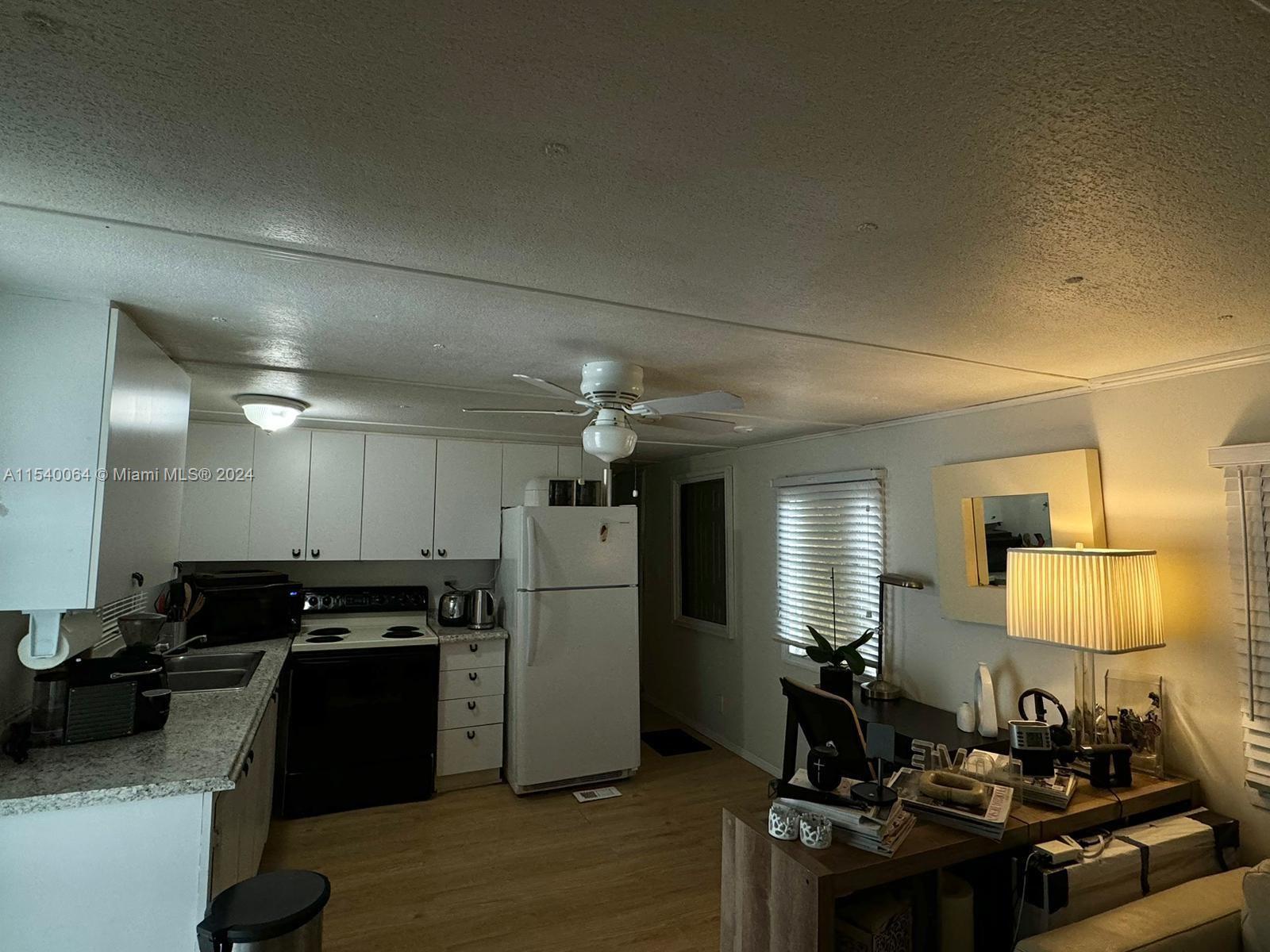 429 5th Ct, Hallandale Beach, FL, 33009 United States, 2 Bedrooms Bedrooms, ,1 BathroomBathrooms,Residential,For Sale,5th Ct,A11540064