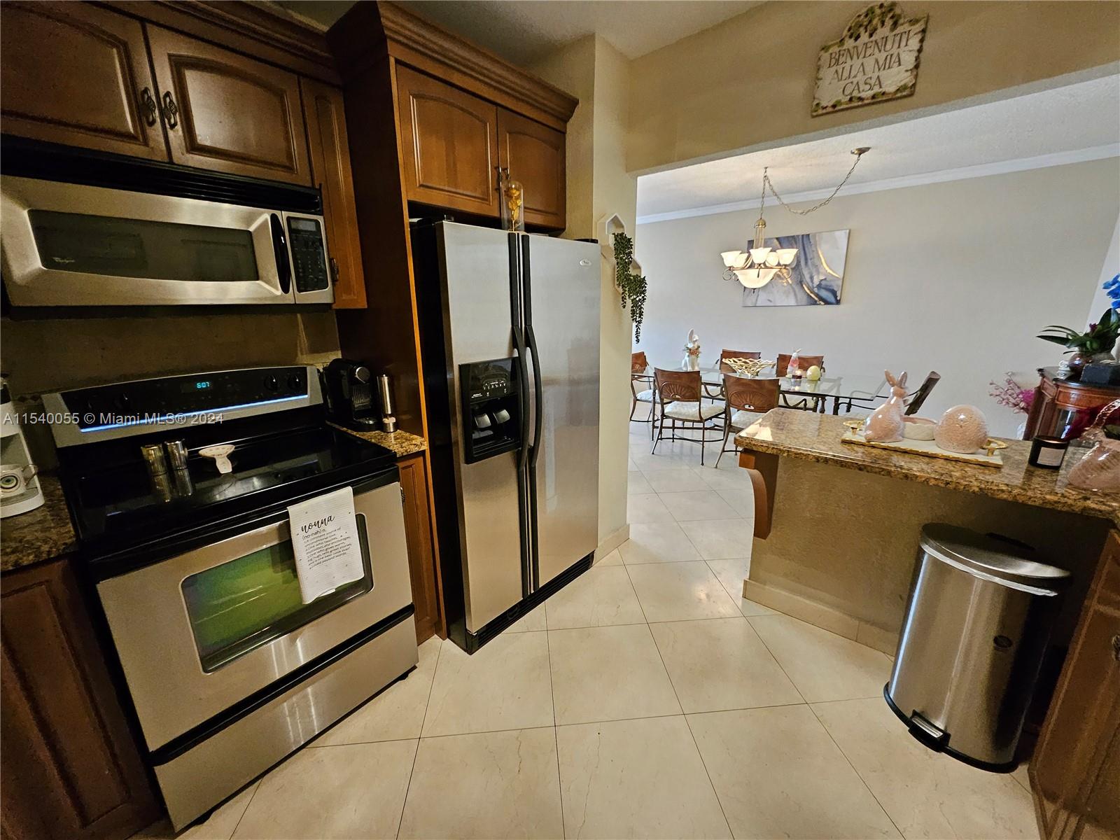 Hallandale Beach, Florida 33009, 2 Bedrooms Bedrooms, ,2 BathroomsBathrooms,Residential,For Sale,A11540055