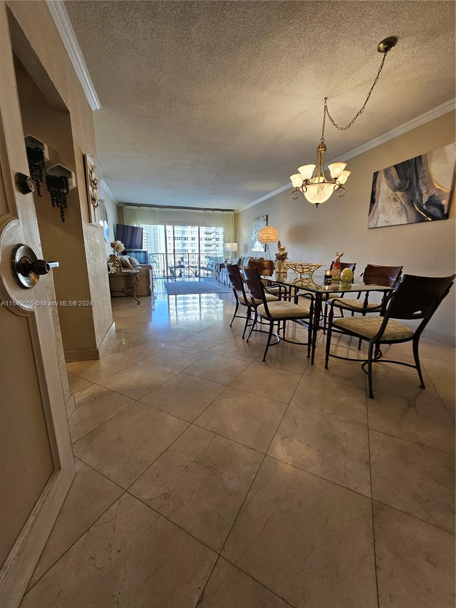 Hallandale Beach, Florida 33009, 2 Bedrooms Bedrooms, ,2 BathroomsBathrooms,Residential,For Sale,A11540055