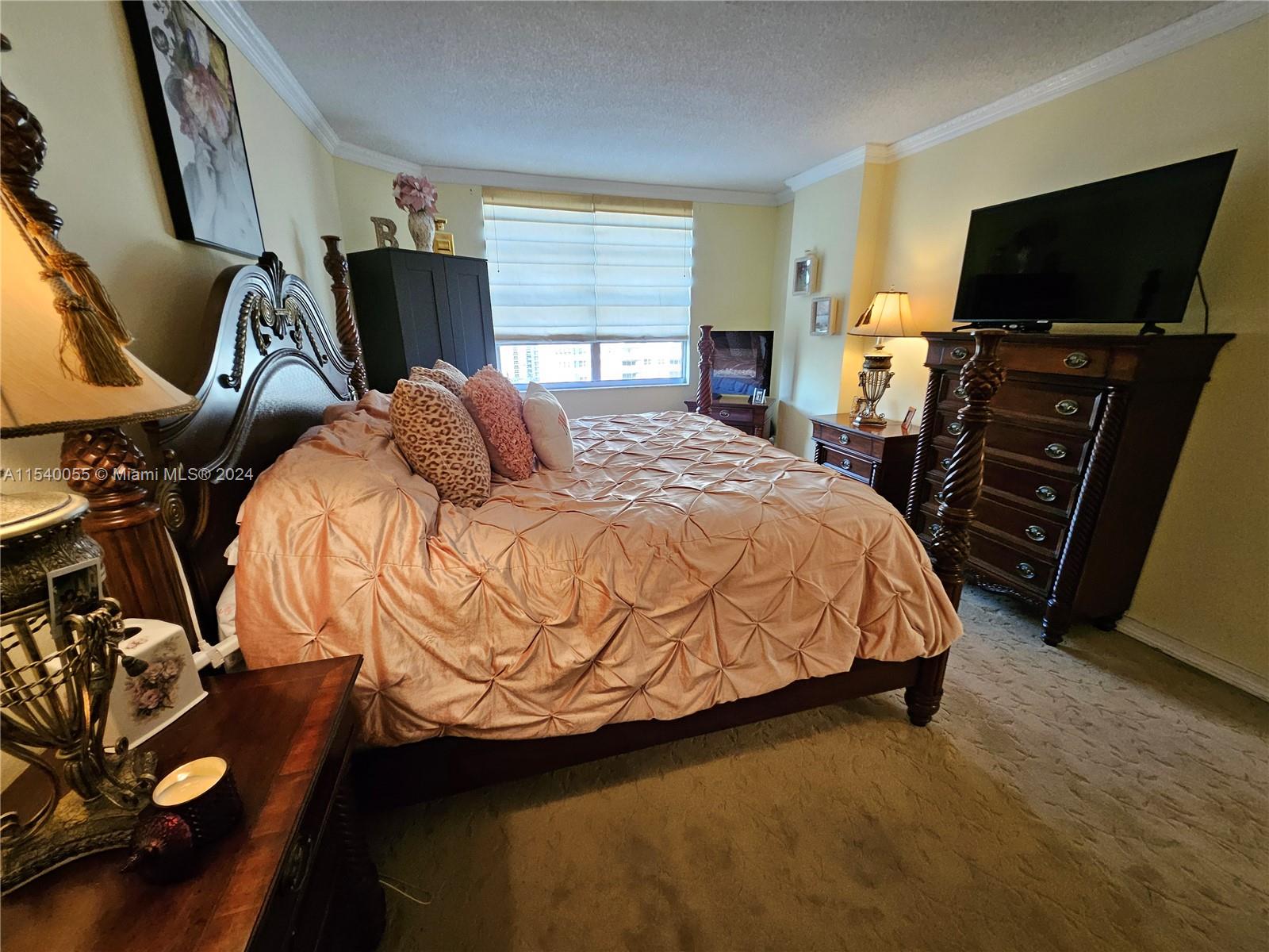 Hallandale Beach, Florida 33009, 2 Bedrooms Bedrooms, ,2 BathroomsBathrooms,Residential,For Sale,A11540055