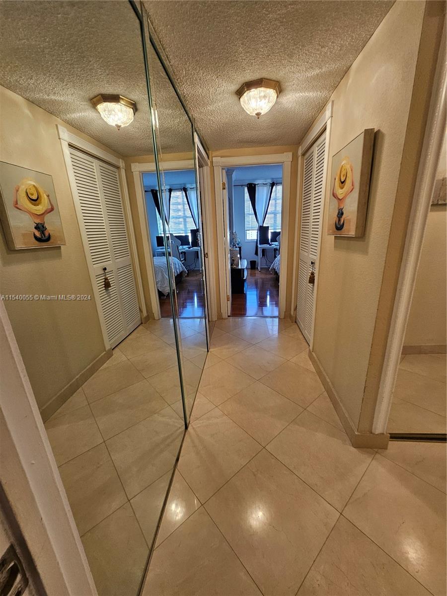 Hallandale Beach, Florida 33009, 2 Bedrooms Bedrooms, ,2 BathroomsBathrooms,Residential,For Sale,A11540055