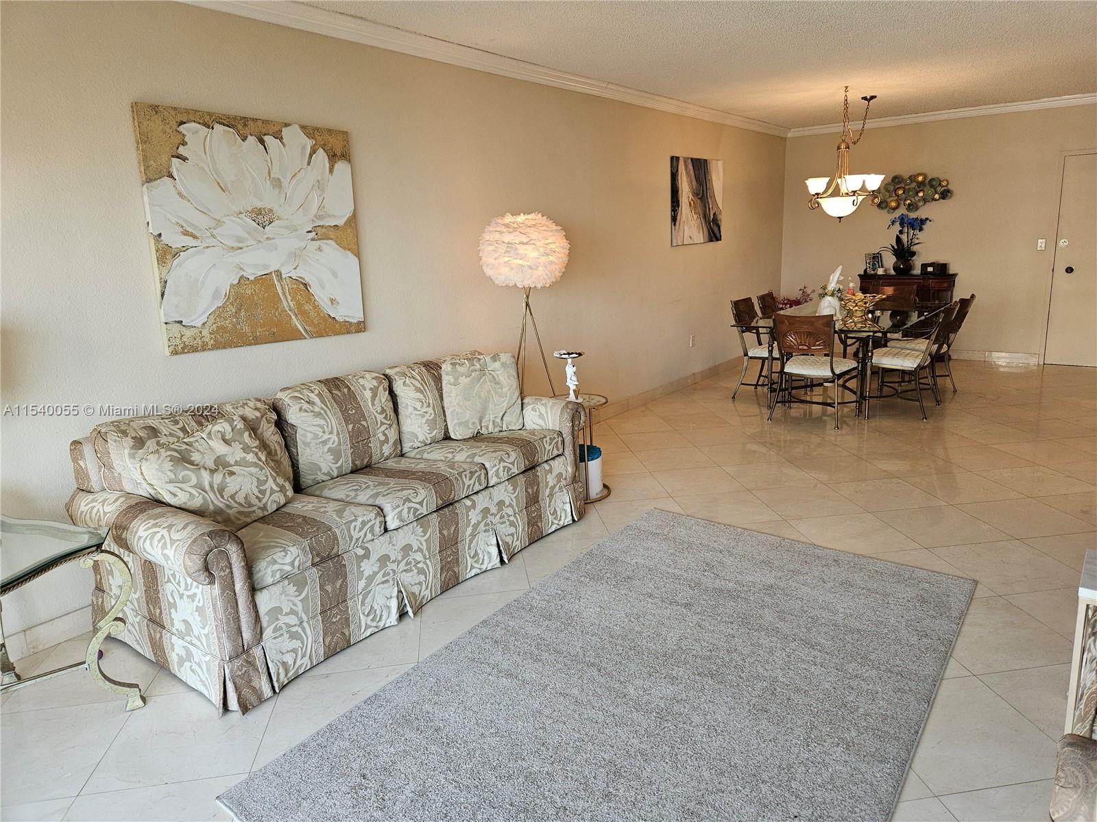 Hallandale Beach, Florida 33009, 2 Bedrooms Bedrooms, ,2 BathroomsBathrooms,Residential,For Sale,A11540055