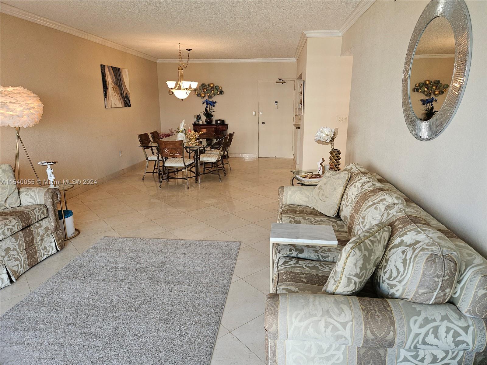 Hallandale Beach, Florida 33009, 2 Bedrooms Bedrooms, ,2 BathroomsBathrooms,Residential,For Sale,A11540055
