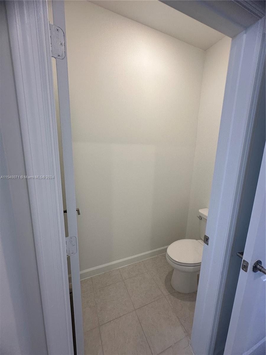 16931 SW 290th Ter C, Homestead, Florida 33030, ,1 BathroomBathrooms,Residentiallease,For Rent,16931 SW 290th Ter C,A11540071