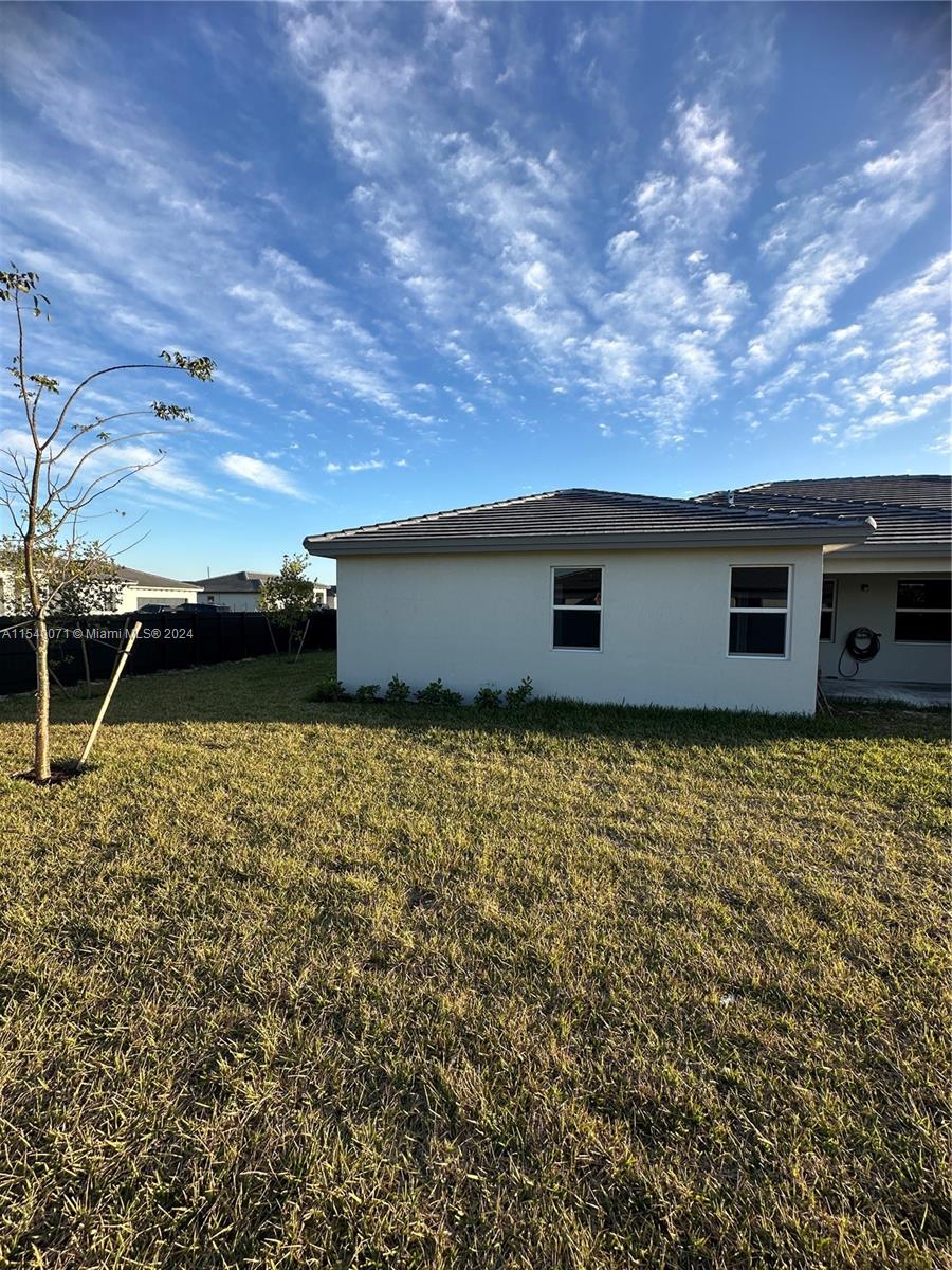 16931 SW 290th Ter C, Homestead, Florida 33030, ,1 BathroomBathrooms,Residentiallease,For Rent,16931 SW 290th Ter C,A11540071