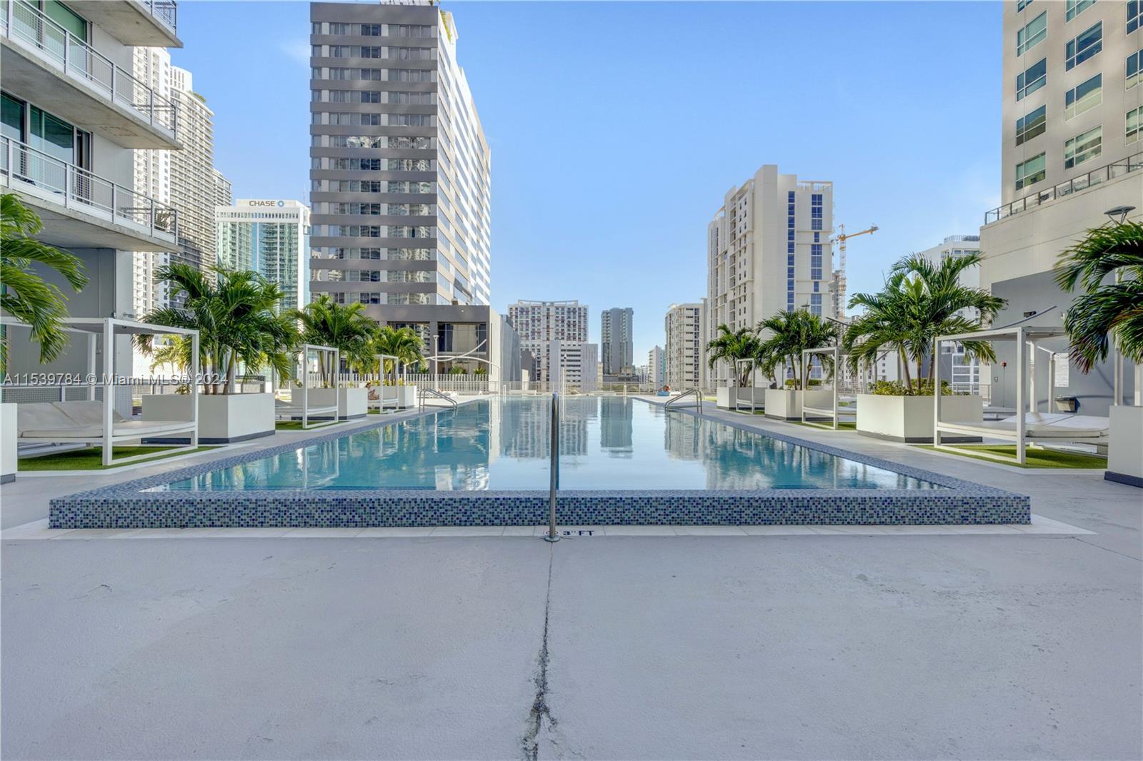 690 SW 1st Ct 2308, Miami, Florida 33130, 1 Bedroom Bedrooms, ,1 BathroomBathrooms,Residential,For Sale,690 SW 1st Ct 2308,A11539784