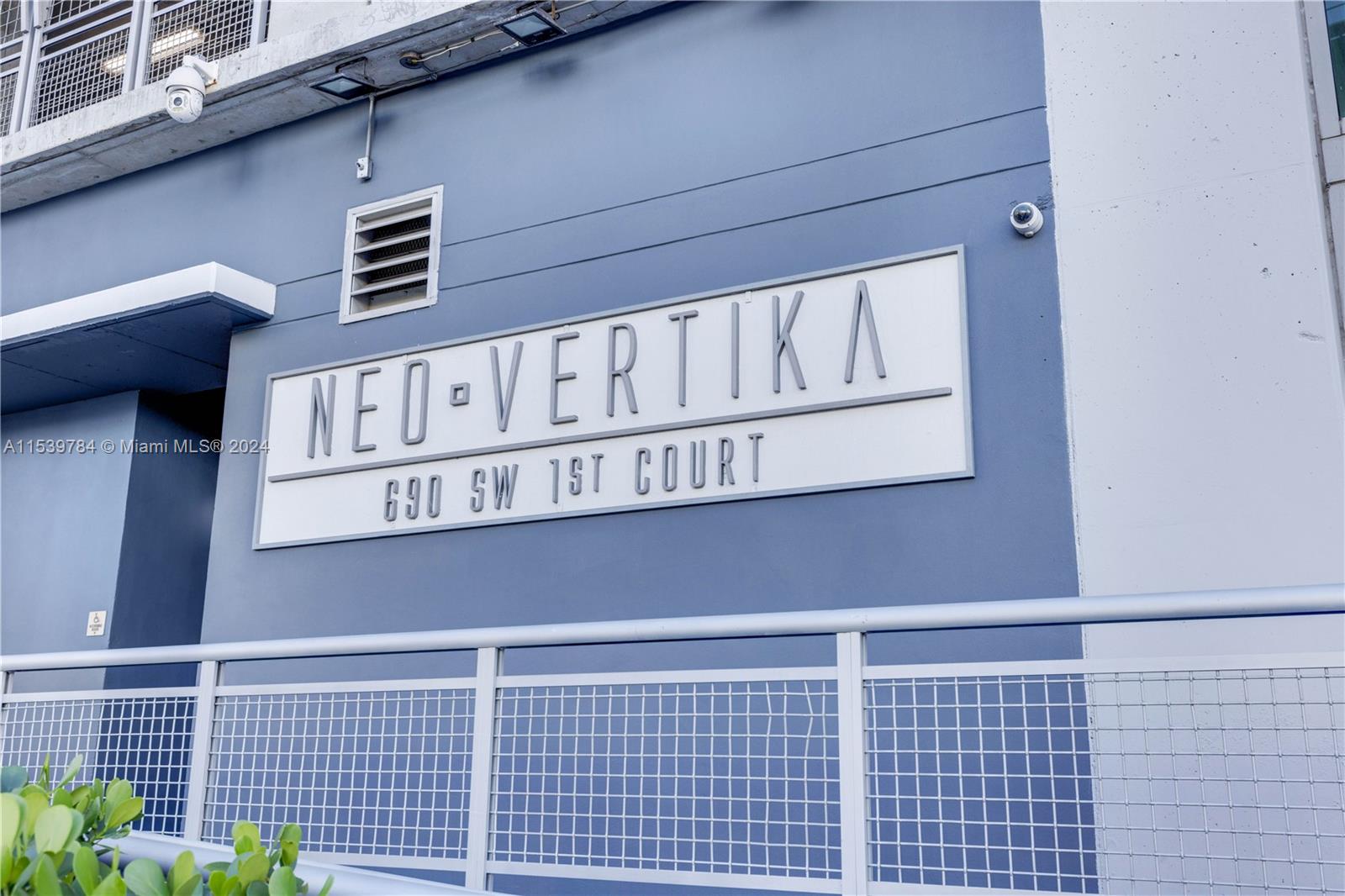 690 SW 1st Ct 2308, Miami, Florida 33130, 1 Bedroom Bedrooms, ,1 BathroomBathrooms,Residential,For Sale,690 SW 1st Ct 2308,A11539784