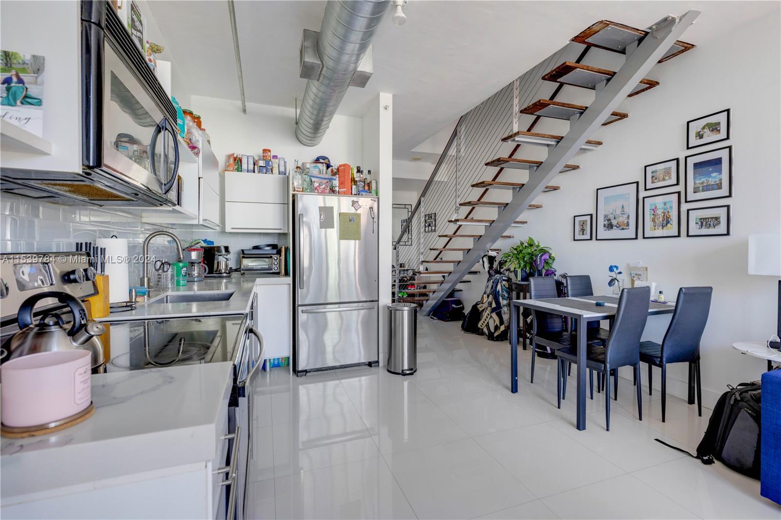 690 SW 1st Ct 2308, Miami, Florida 33130, 1 Bedroom Bedrooms, ,1 BathroomBathrooms,Residential,For Sale,690 SW 1st Ct 2308,A11539784