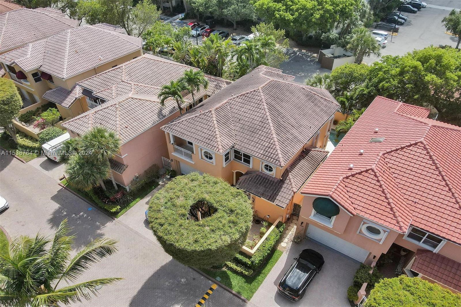 20774 37th Ave, Aventura, FL, 33180 United States, 3 Bedrooms Bedrooms, ,3 BathroomsBathrooms,Residential,For Sale,37th Ave,A11538764