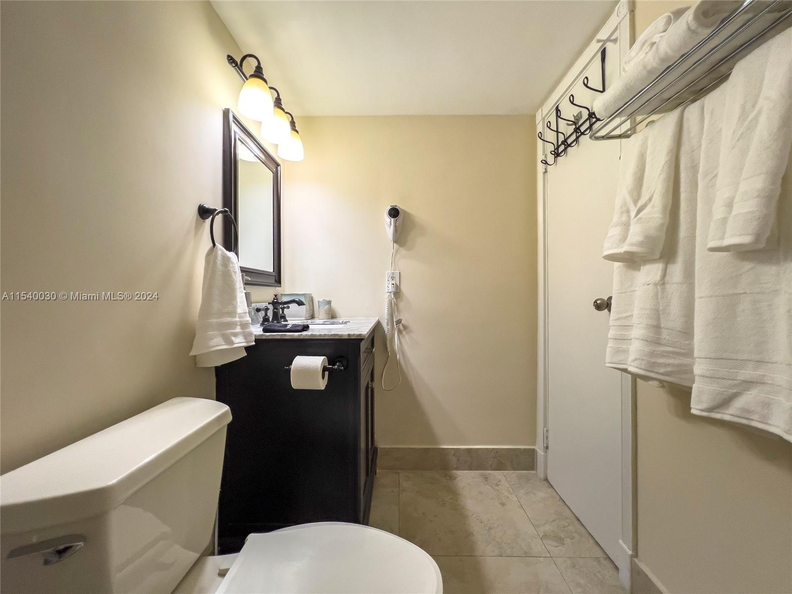 19201 Collins Ave, Sunny Isles Beach, FL, 33160 United States, ,1 BathroomBathrooms,Residential,For Sale,Collins Ave,A11540030