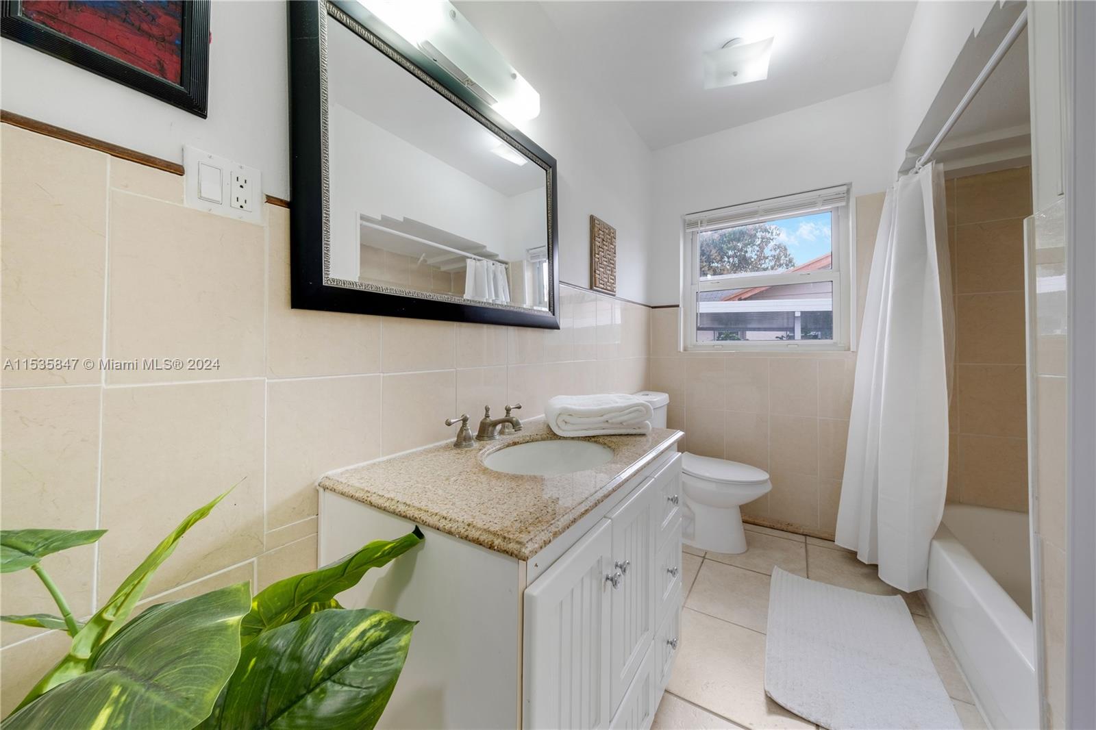 76 NE 49th St, Miami, Florida 33137, 4 Bedrooms Bedrooms, ,3 BathroomsBathrooms,Residential,For Sale,76 NE 49th St,A11535847