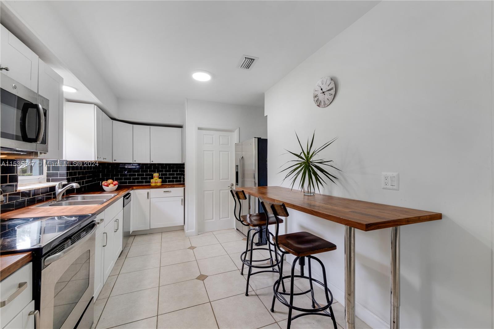 76 NE 49th St, Miami, Florida 33137, 4 Bedrooms Bedrooms, ,3 BathroomsBathrooms,Residential,For Sale,76 NE 49th St,A11535847