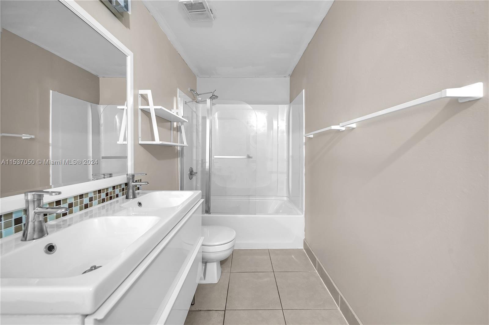 14920 SW 82nd Ln 12-210, Miami, Florida 33193, 1 Bedroom Bedrooms, ,1 BathroomBathrooms,Residential,For Sale,14920 SW 82nd Ln 12-210,A11537050