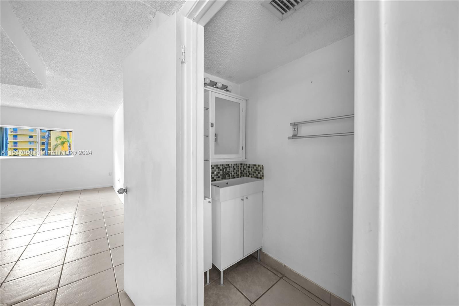14920 SW 82nd Ln 12-210, Miami, Florida 33193, 1 Bedroom Bedrooms, ,1 BathroomBathrooms,Residential,For Sale,14920 SW 82nd Ln 12-210,A11537050