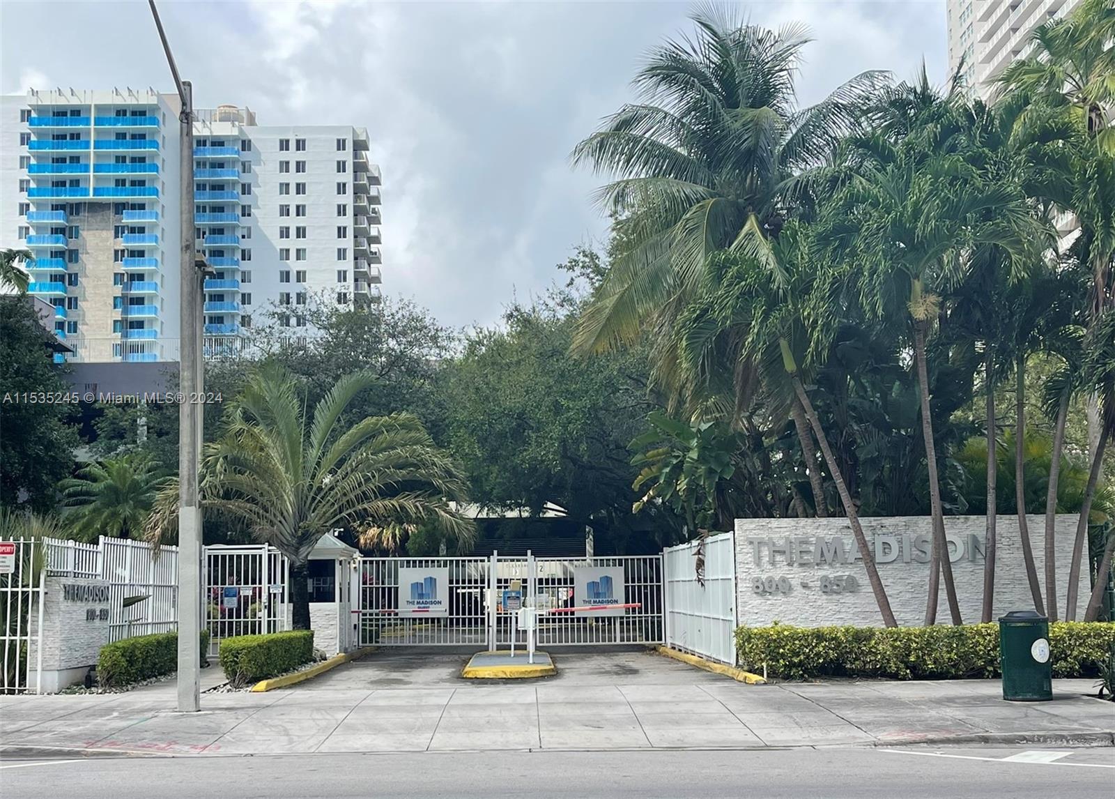 850 N Miami Ave W-2209, Miami, Florida 33136, 2 Bedrooms Bedrooms, ,2 BathroomsBathrooms,Residential,For Sale,850 N Miami Ave W-2209,A11535245