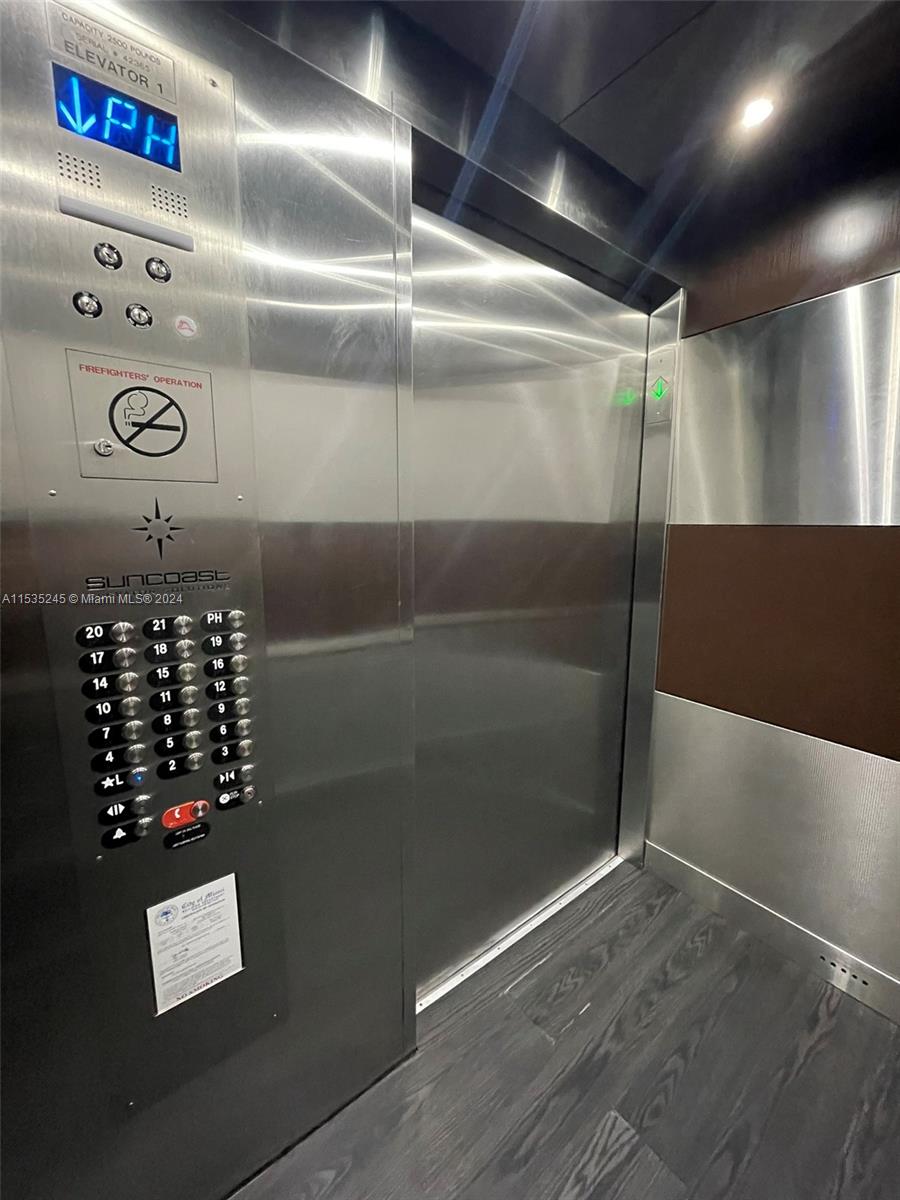 850 N Miami Ave W-2209, Miami, Florida 33136, 2 Bedrooms Bedrooms, ,2 BathroomsBathrooms,Residential,For Sale,850 N Miami Ave W-2209,A11535245