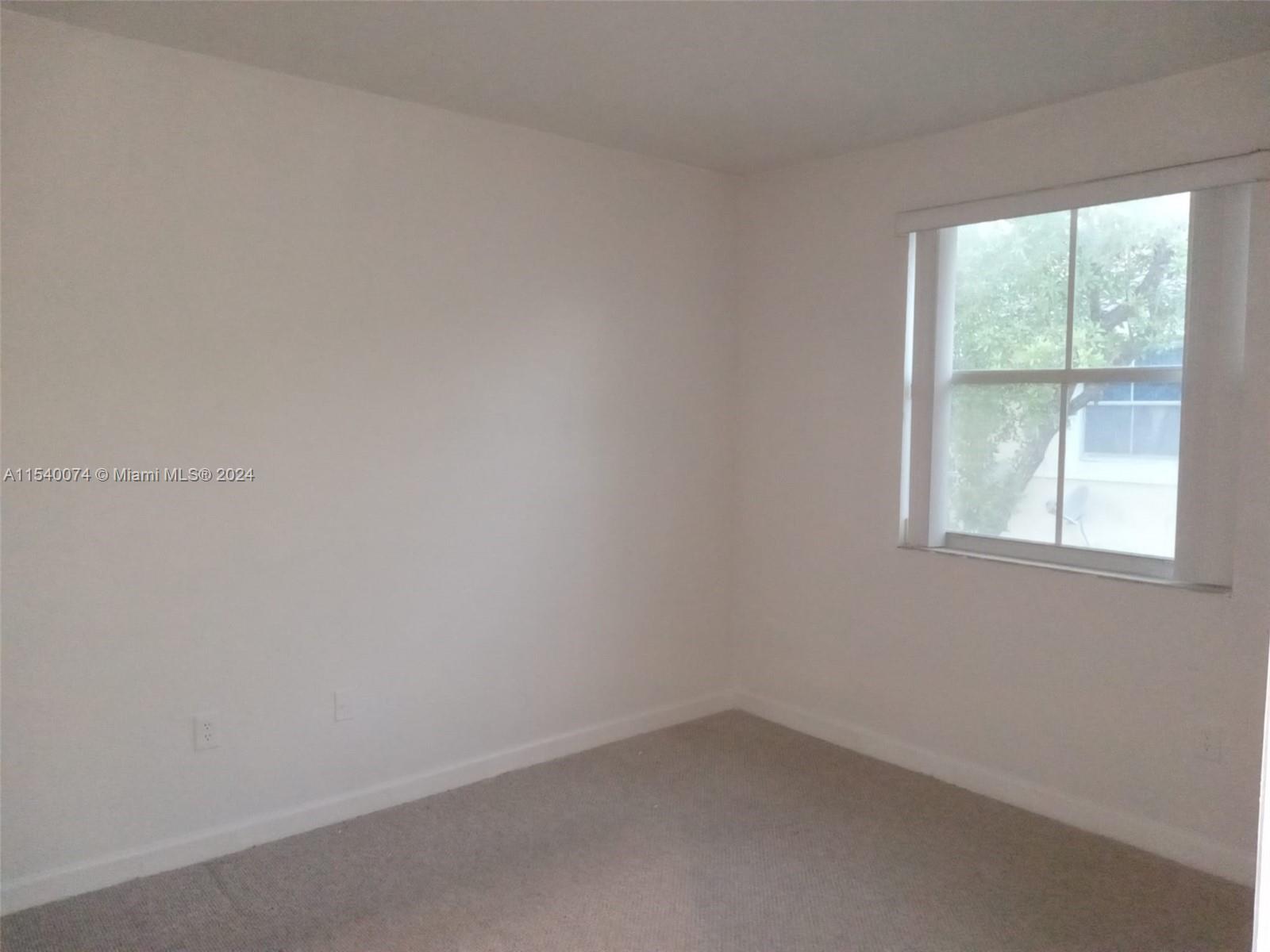 1663 SE 29th St 204, Homestead, Florida 33035, 2 Bedrooms Bedrooms, ,2 BathroomsBathrooms,Residential,For Sale,1663 SE 29th St 204,A11540074