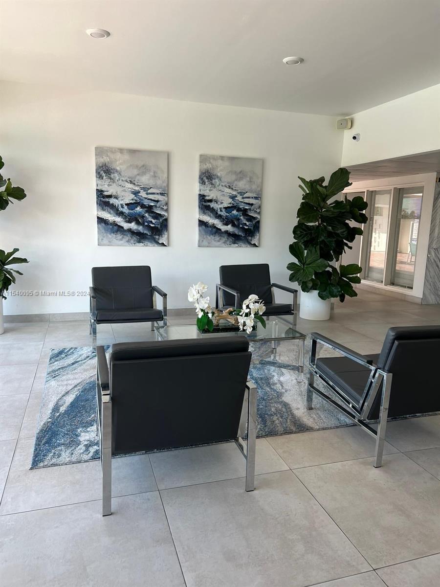 401 Golden Isles Dr 303, Hallandale Beach, Florida 33009, 2 Bedrooms Bedrooms, ,2 BathroomsBathrooms,Residential,For Sale,401 Golden Isles Dr 303,A11540095