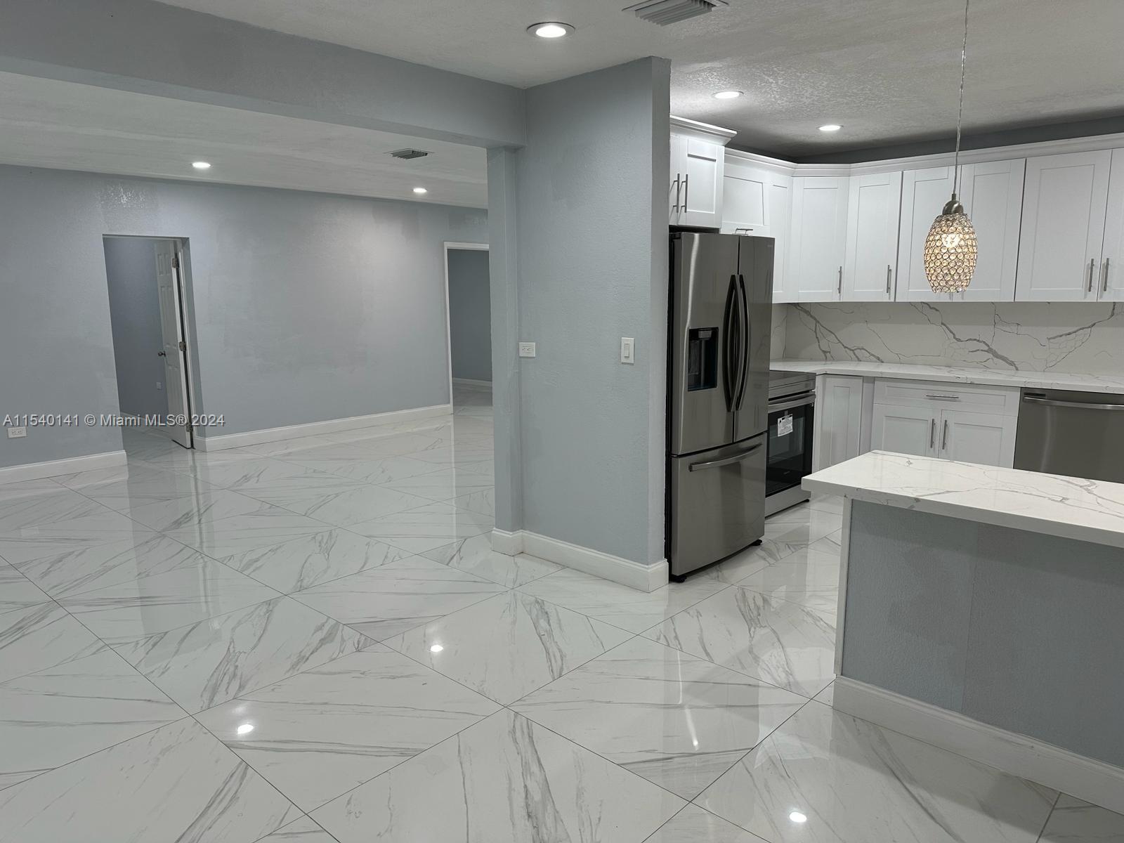 552 NE 161st St, North Miami Beach, Florida 33162, 5 Bedrooms Bedrooms, ,3 BathroomsBathrooms,Residential,For Sale,552 NE 161st St,A11540141