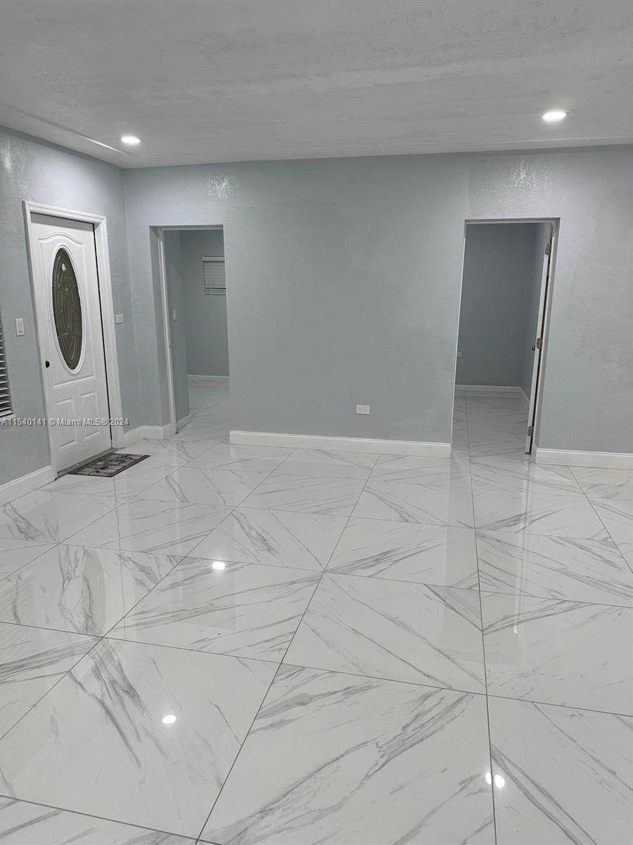 552 NE 161st St, North Miami Beach, Florida 33162, 5 Bedrooms Bedrooms, ,3 BathroomsBathrooms,Residential,For Sale,552 NE 161st St,A11540141