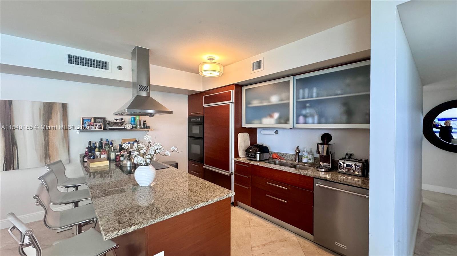 1800 S Ocean Dr 1510, Hallandale Beach, Florida 33009, 2 Bedrooms Bedrooms, ,2 BathroomsBathrooms,Residential,For Sale,1800 S Ocean Dr 1510,A11540185