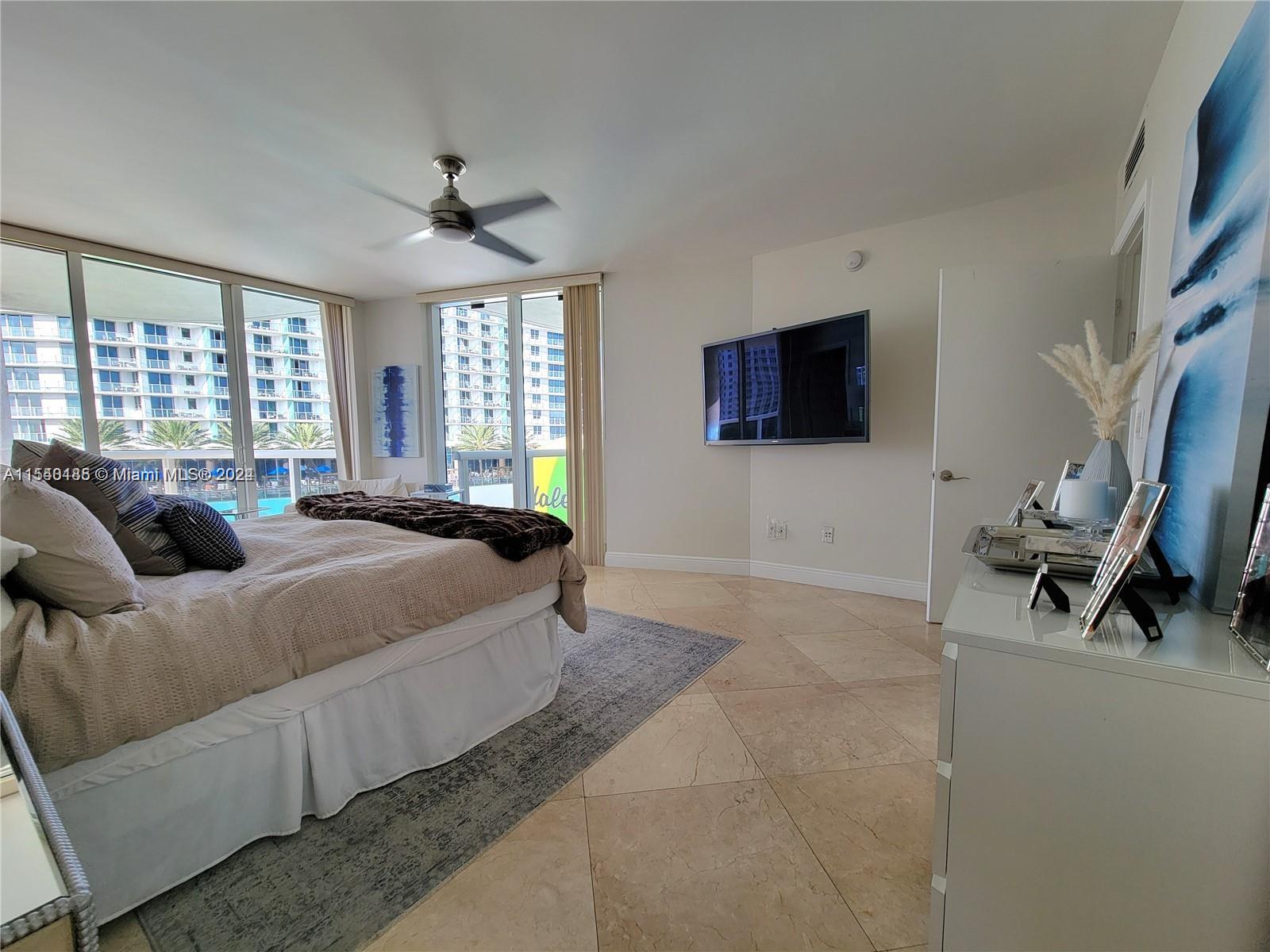 1800 S Ocean Dr 1510, Hallandale Beach, Florida 33009, 2 Bedrooms Bedrooms, ,2 BathroomsBathrooms,Residential,For Sale,1800 S Ocean Dr 1510,A11540185