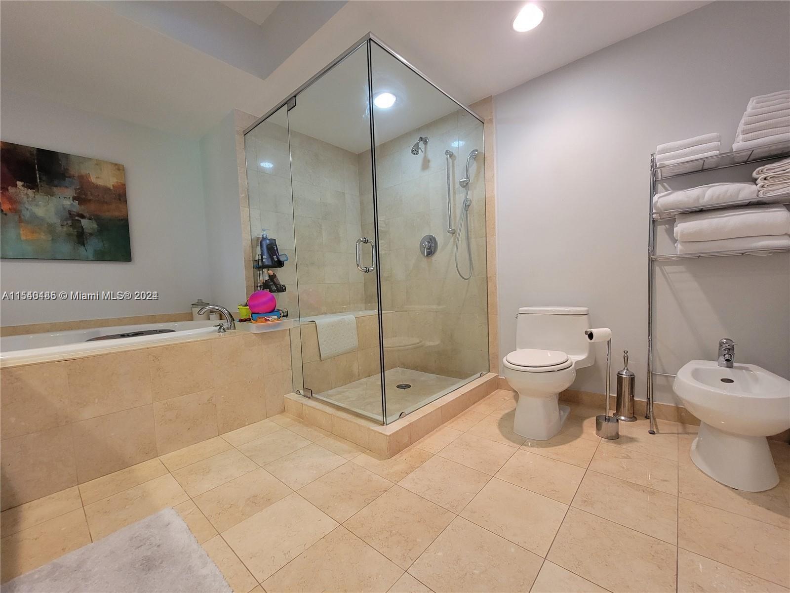 1800 S Ocean Dr 1510, Hallandale Beach, Florida 33009, 2 Bedrooms Bedrooms, ,2 BathroomsBathrooms,Residential,For Sale,1800 S Ocean Dr 1510,A11540185