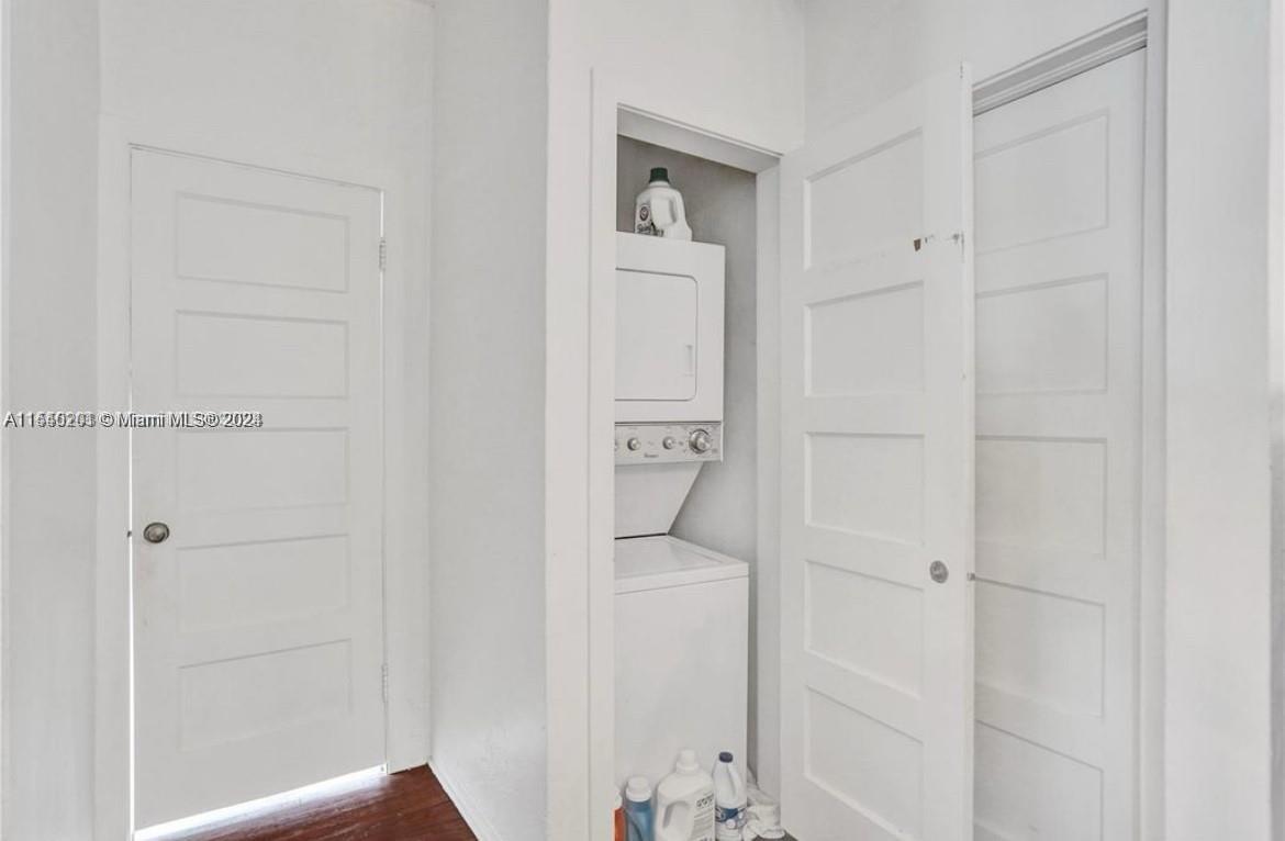1844 SW 24th Ter, Miami, Florida 33145, 2 Bedrooms Bedrooms, ,1 BathroomBathrooms,Residential,For Sale,1844 SW 24th Ter,A11540201