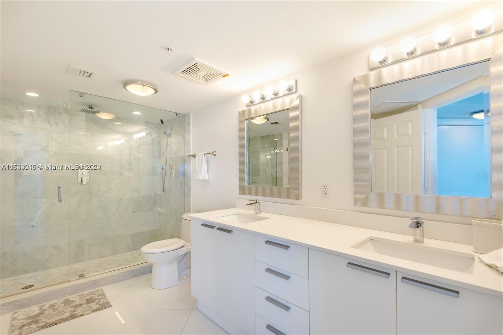 16699 Collins Ave 3505+DEN, Sunny Isles Beach, Florida 33160, 1 Bedroom Bedrooms, ,1 BathroomBathrooms,Residentiallease,For Rent,16699 Collins Ave 3505+DEN,A11534019