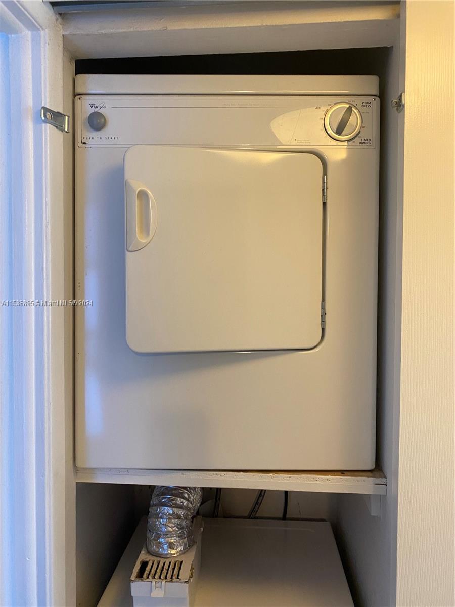 20505 E Country Club Dr 738, Aventura, Florida 33180, 2 Bedrooms Bedrooms, ,2 BathroomsBathrooms,Residentiallease,For Rent,20505 E Country Club Dr 738,A11538895