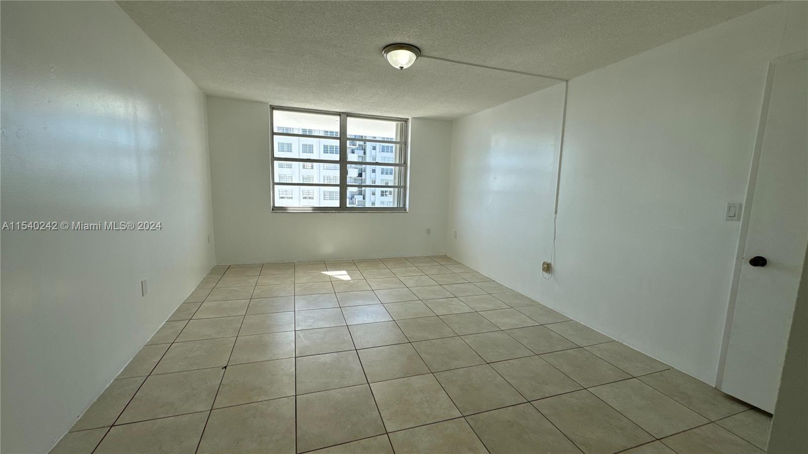 2780 183rd St, Aventura, FL, 33160 United States, 2 Bedrooms Bedrooms, ,2 BathroomsBathrooms,Residential,For Sale,183rd St,A11540242