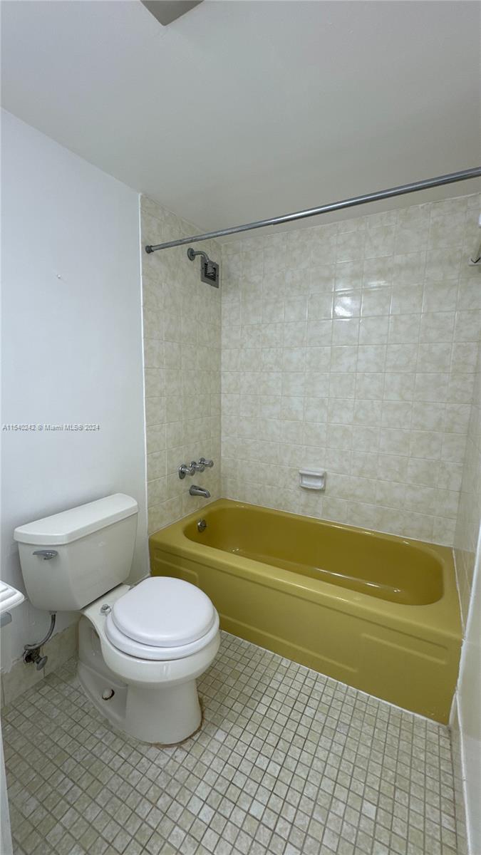 2780 183rd St, Aventura, FL, 33160 United States, 2 Bedrooms Bedrooms, ,2 BathroomsBathrooms,Residential,For Sale,183rd St,A11540242