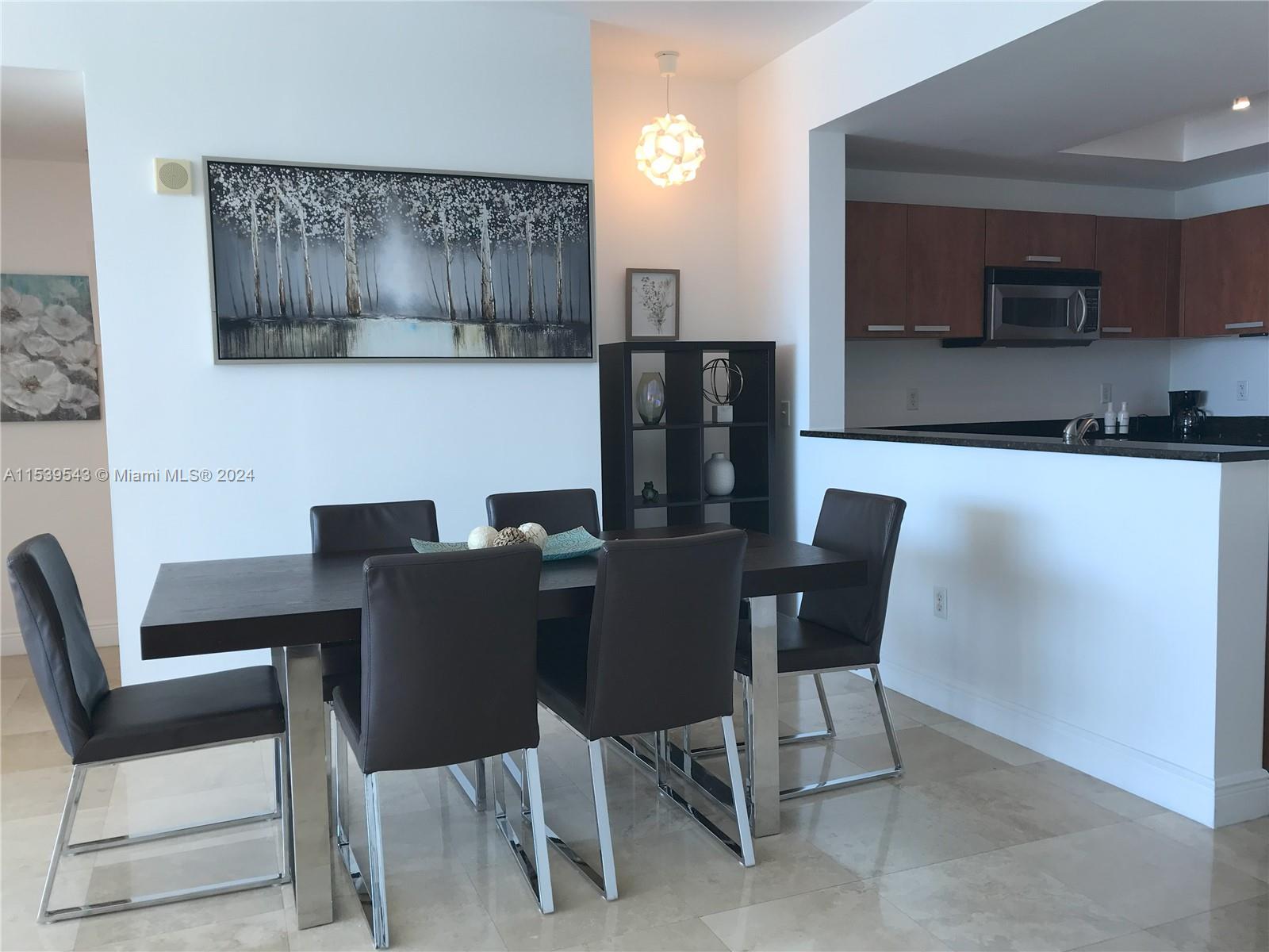 3131 NE 188th St 1-910, Aventura, Florida 33180, 2 Bedrooms Bedrooms, ,2 BathroomsBathrooms,Residentiallease,For Rent,3131 NE 188th St 1-910,A11539543