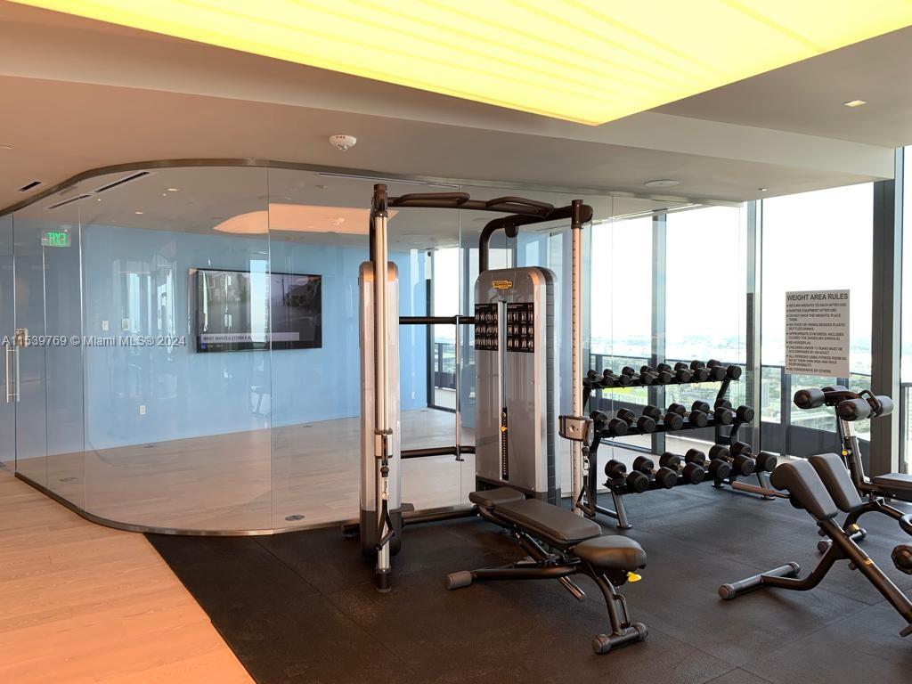 1000 Brickell Plaza 3807, Miami, Florida 33131, 1 Bedroom Bedrooms, ,2 BathroomsBathrooms,Residentiallease,For Rent,1000 Brickell Plaza 3807,A11539769