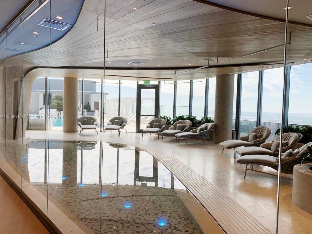 1000 Brickell Plaza 3807, Miami, Florida 33131, 1 Bedroom Bedrooms, ,2 BathroomsBathrooms,Residentiallease,For Rent,1000 Brickell Plaza 3807,A11539769