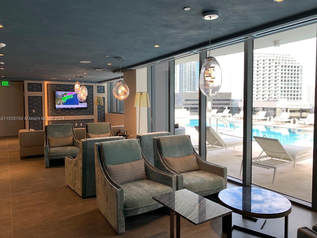 1000 Brickell Plaza 3807, Miami, Florida 33131, 1 Bedroom Bedrooms, ,2 BathroomsBathrooms,Residentiallease,For Rent,1000 Brickell Plaza 3807,A11539769