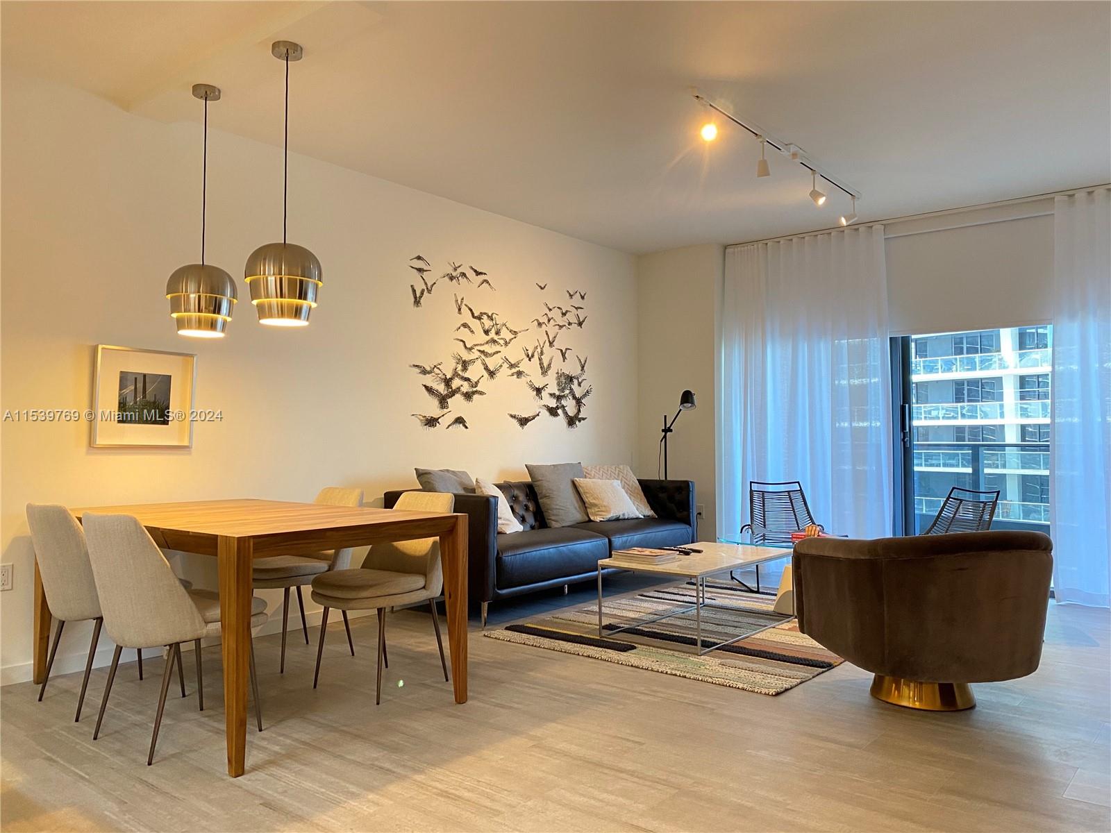 1000 Brickell Plaza 3807, Miami, Florida 33131, 1 Bedroom Bedrooms, ,2 BathroomsBathrooms,Residentiallease,For Rent,1000 Brickell Plaza 3807,A11539769