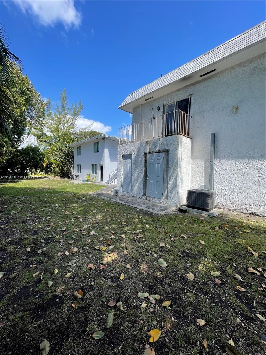 570 NE 63rd St 4, Miami, Florida 33138, 2 Bedrooms Bedrooms, ,1 BathroomBathrooms,Residentiallease,For Rent,570 NE 63rd St 4,A11540104