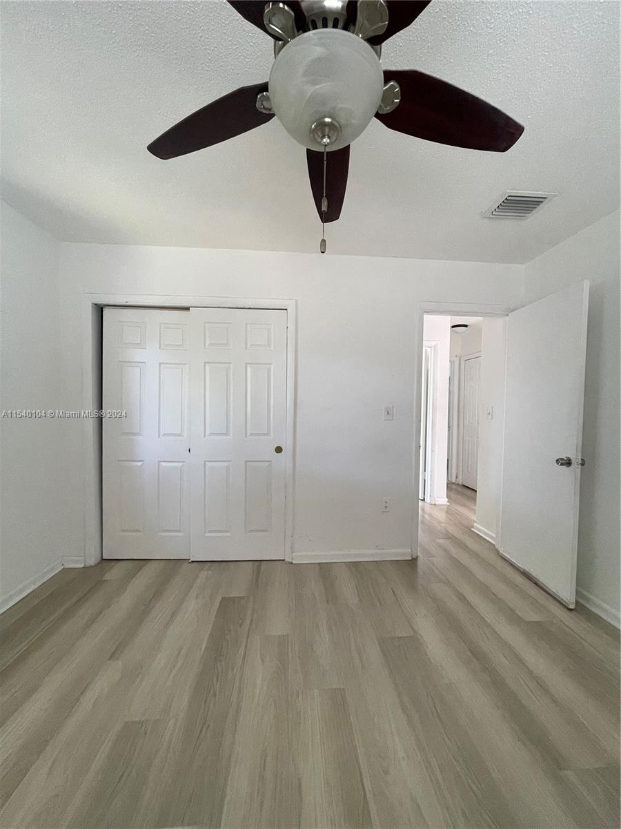 570 NE 63rd St 4, Miami, Florida 33138, 2 Bedrooms Bedrooms, ,1 BathroomBathrooms,Residentiallease,For Rent,570 NE 63rd St 4,A11540104