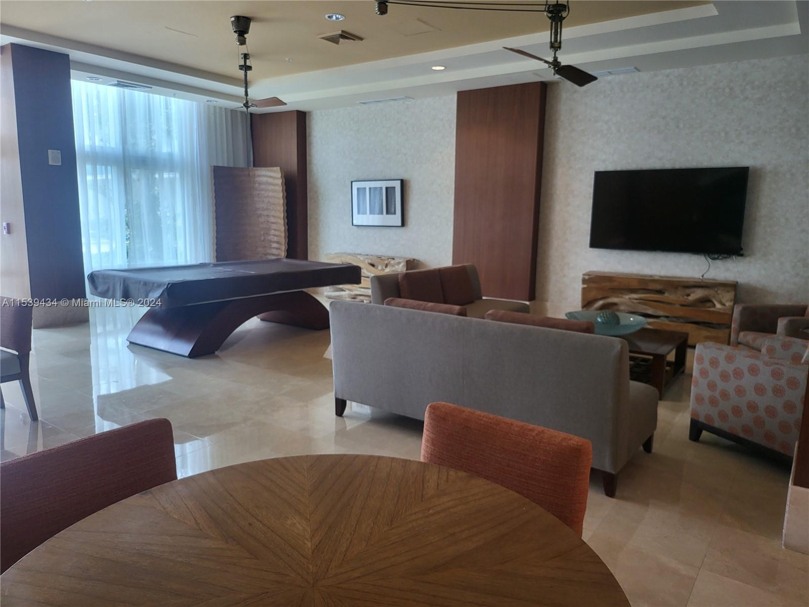 1945 S Ocean Dr 1902, Hallandale Beach, Florida 33009, 1 Bedroom Bedrooms, ,1 BathroomBathrooms,Residential,For Sale,1945 S Ocean Dr 1902,A11539434