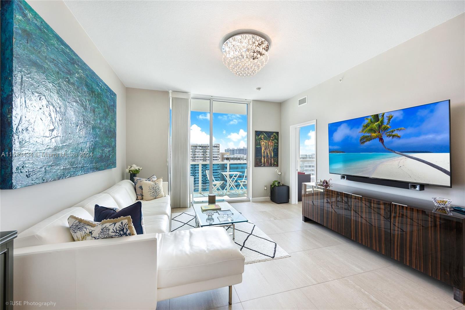 1945 S Ocean Dr 1902, Hallandale Beach, Florida 33009, 1 Bedroom Bedrooms, ,1 BathroomBathrooms,Residential,For Sale,1945 S Ocean Dr 1902,A11539434