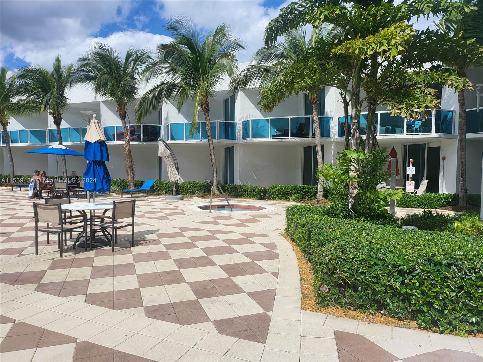 1945 S Ocean Dr 1902, Hallandale Beach, Florida 33009, 1 Bedroom Bedrooms, ,1 BathroomBathrooms,Residential,For Sale,1945 S Ocean Dr 1902,A11539434