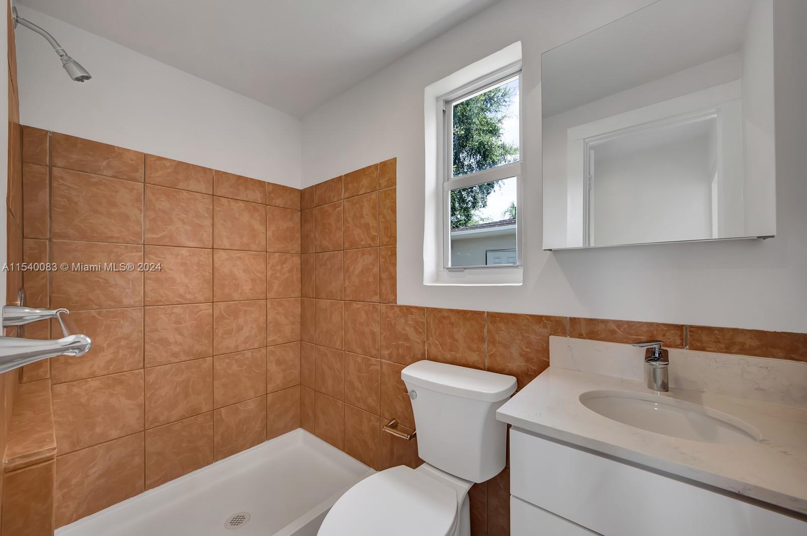 Miami, Florida 33138, ,1 BathroomBathrooms,Residentiallease,For Rent,A11540083